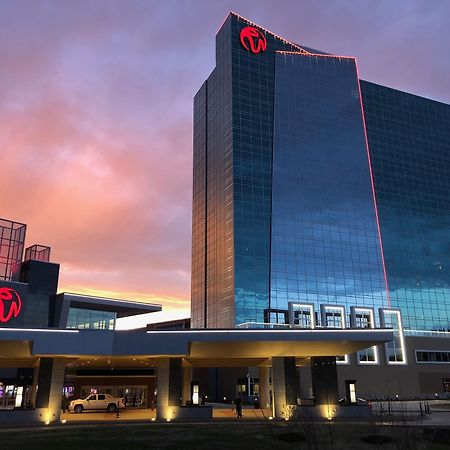 מונטיצ'לו Resorts World Catskills מראה חיצוני תמונה